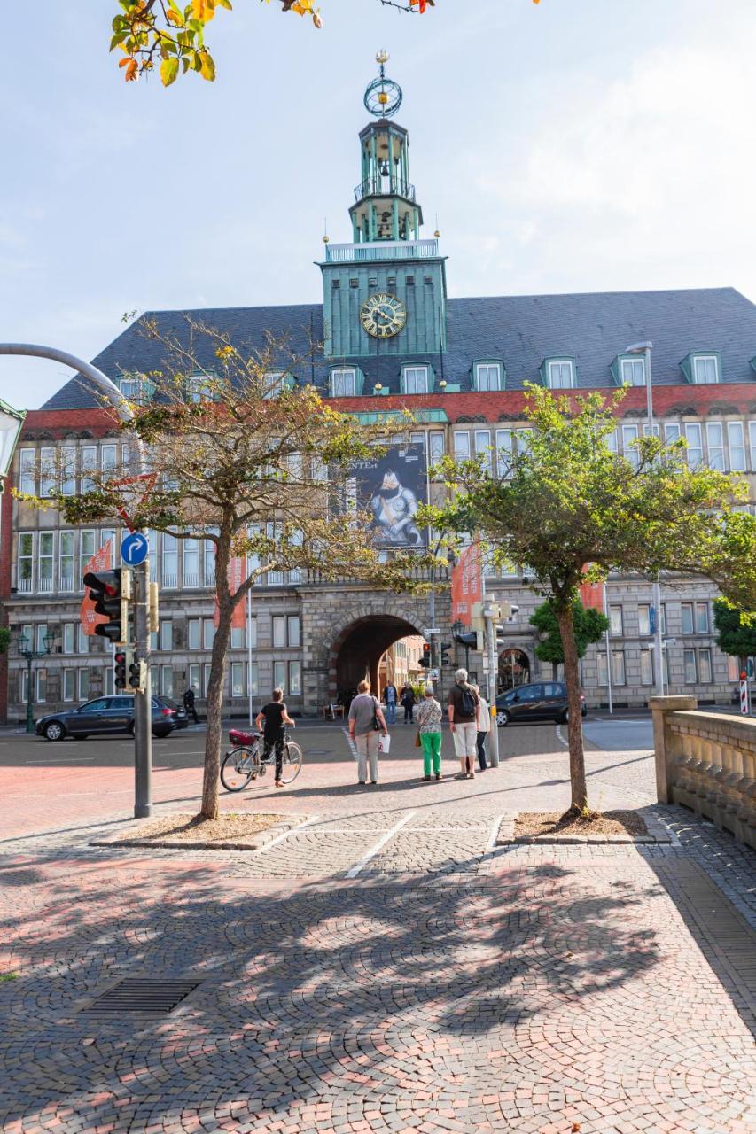 Hotel Dh -Deutsches Haus- Emden Exterior foto